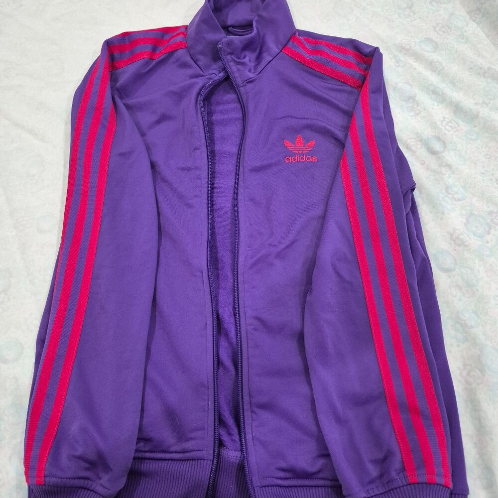 Juego deportivo addidas